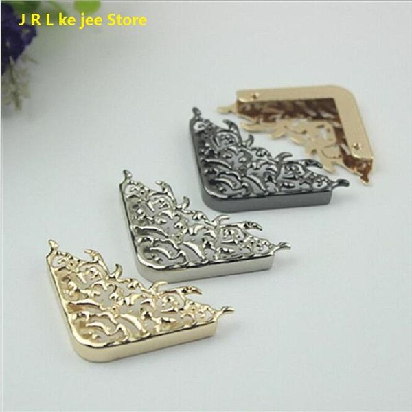 bag parts & accessories 10pcs/lot 3-color suitcase box corner protection metal lace hollow decorative hardware, Black
bag parts & accessories 10pcs/lot 3-color suitcase box corner protection metal lace hollow decorative hardware, Black