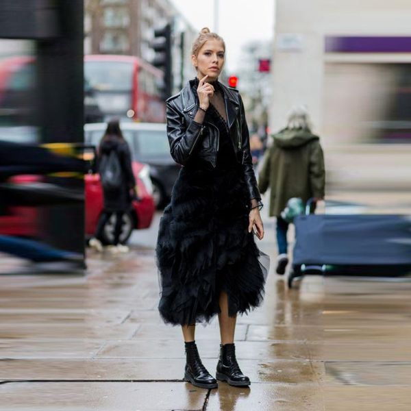 skirts england style tulle skirt black underskirt high street tutu womens vintage petticoat lange rok jupes falda 2021 spring
skirts england style tulle skirt black underskirt high street tutu womens vintage petticoat lange rok jupes falda 2021 spring