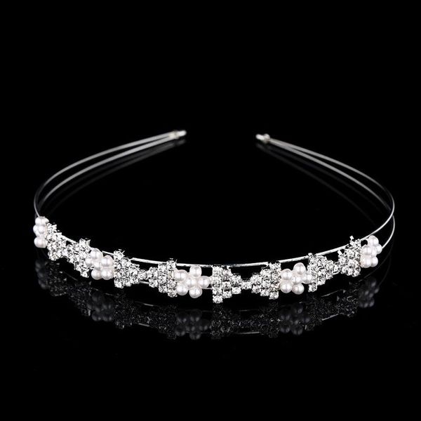 hair clips & barrettes girl cute princess pearl headband rhinestone korean version of wild sweet hairband hairpin, Golden;silver
hair clips & barrettes girl cute princess pearl headband rhinestone korean version of wild sweet hairband hairpin, Golden;silver