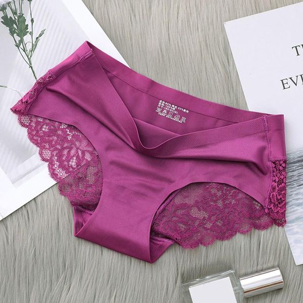 gym clothing fashion underpants women lace print seamless briefs breathable soft ice silk panties pure color sport underwear 2021, White;black
gym clothing fashion underpants women lace print seamless briefs breathable soft ice silk panties pure color sport underwear 2021, White;black