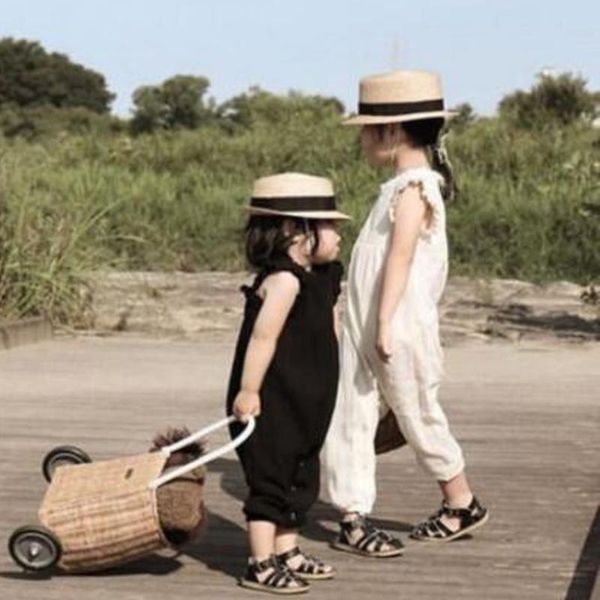 2021 spring and summer japanese and korean infant baby boy girls cotton linen rompers casual flying sleeve lace overalls, Blue
2021 spring and summer japanese and korean infant baby boy girls cotton linen rompers casual flying sleeve lace overalls, Blue