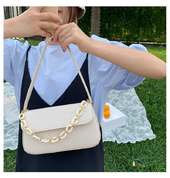 evening bags crocodile leather handbag female smal shoulder bag with chain vintage design clutch women tote purse baguette high quality
evening bags crocodile leather handbag female smal shoulder bag with chain vintage design clutch women tote purse baguette high quality