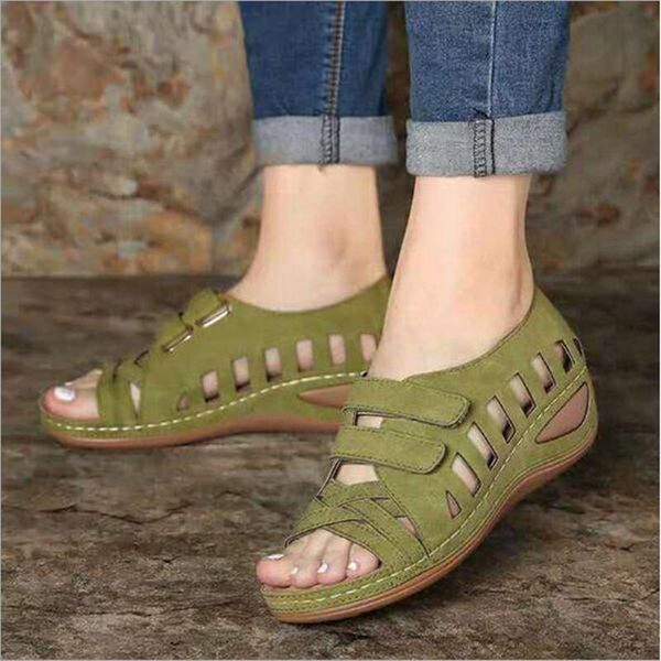 35-43 ladies sandals 2021 new retro female sandals car line hole shoes non-slip large size wedge heel comfortable female, Black
35-43 ladies sandals 2021 new retro female sandals car line hole shoes non-slip large size wedge heel comfortable female, Black