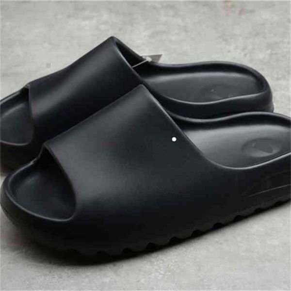 yeesy slide foam bone black green fashion sports slippers white khaki men women indoor outdoor sandal basketball shoes football sneakers siz
yeesy slide foam bone black green fashion sports slippers white khaki men women indoor outdoor sandal basketball shoes football sneakers siz