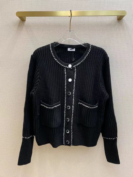 milan runway sweaters 2021 autumn winter long sleeves o neck women's coats high end jacquard cardigan women designer sweater 1014-8, White;black
milan runway sweaters 2021 autumn winter long sleeves o neck women's coats high end jacquard cardigan women designer sweater 1014-8, White;black