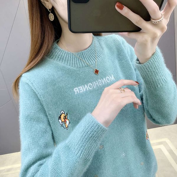 autumn and winter 2021 new mink like cashmere women's pullover loose lazy wind wear half high collar sweater, White;black
autumn and winter 2021 new mink like cashmere women's pullover loose lazy wind wear half high collar sweater, White;black