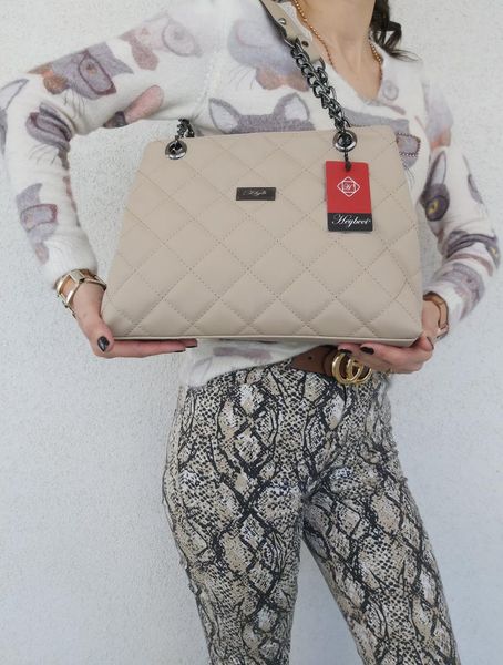 cross body fashion casual quilted pu leather shoulder tote bag crossbody chain women brand quality designer trendy handbag summer 2021
cross body fashion casual quilted pu leather shoulder tote bag crossbody chain women brand quality designer trendy handbag summer 2021