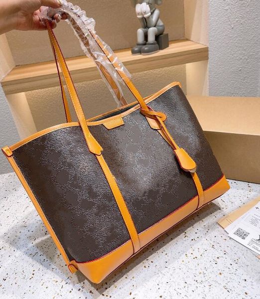 luxurys designers ladies 2021 printed shopping bag handbag women fashion mother large capacity totes cossbody lettet purse handbags shoulder
luxurys designers ladies 2021 printed shopping bag handbag women fashion mother large capacity totes cossbody lettet purse handbags shoulder