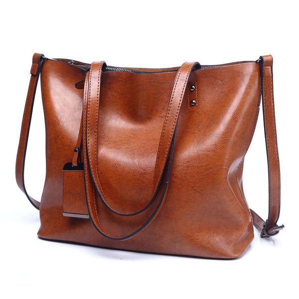fashion women's 2021 new fashion tote bag oil skin large capacity one shoulder handbag
fashion women's 2021 new fashion tote bag oil skin large capacity one shoulder handbag