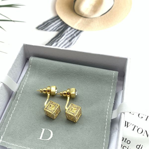 designer earrings jewellery classic suit dice square earrings for women kfia, Silver
designer earrings jewellery classic suit dice square earrings for women kfia, Silver