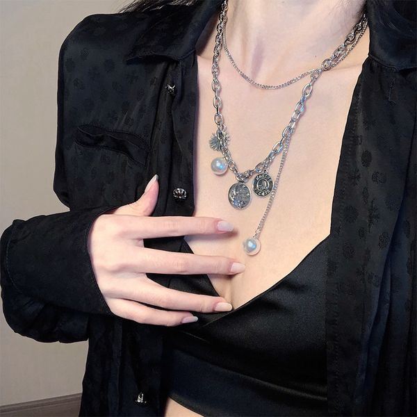 ins hip hop letter round brand clavicle sweater personality trendy net red neck chain folding pendant female, Silver
ins hip hop letter round brand clavicle sweater personality trendy net red neck chain folding pendant female, Silver