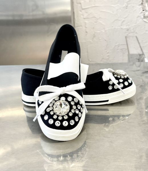 women style brand bowknot big diamond casual shoes fashion trend small white shoe luxury designer loafers elastic cord ballet flats, Black
women style brand bowknot big diamond casual shoes fashion trend small white shoe luxury designer loafers elastic cord ballet flats, Black