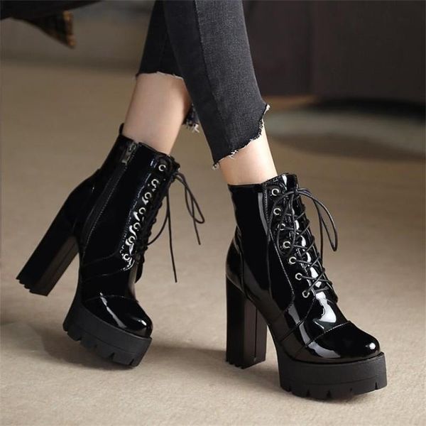 boots autumn and winter 2021 high heeled women's british plush fashionable short tube thick heel, Black
boots autumn and winter 2021 high heeled women's british plush fashionable short tube thick heel, Black