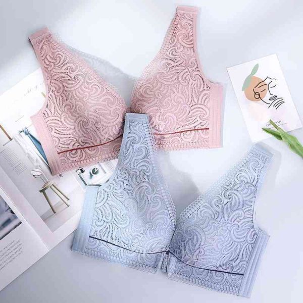 new front button large size no steel ring underwear women's traceless thin chest gathered adjustable bra, Black;white
new front button large size no steel ring underwear women's traceless thin chest gathered adjustable bra, Black;white