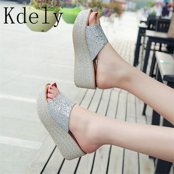 2021 summer wedge slippers platform high heels women slipper ladies outside shoes basic clog wedge slipper flip flop sandals, Black
2021 summer wedge slippers platform high heels women slipper ladies outside shoes basic clog wedge slipper flip flop sandals, Black