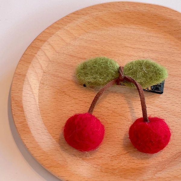 hair accessories 10pcs cherry felt cloth clips cute grils leaves hairpin handmade grips school barrettes daily headwear, Slivery;white
hair accessories 10pcs cherry felt cloth clips cute grils leaves hairpin handmade grips school barrettes daily headwear, Slivery;white