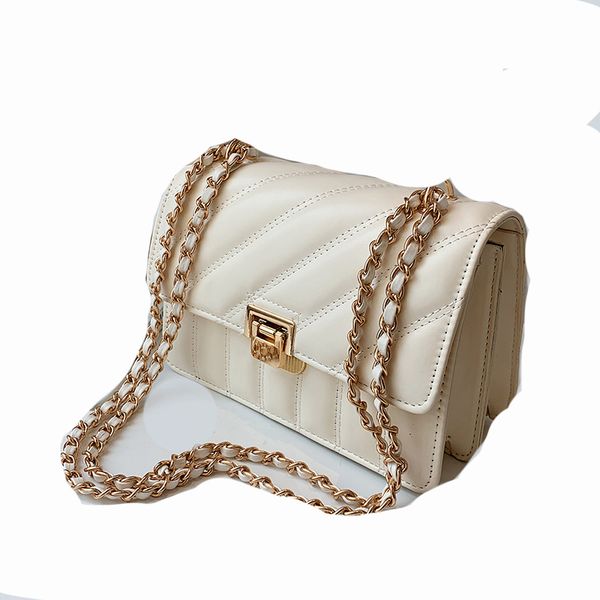 2021 luxury designer ladies chain dinner bag messenger portable wallet white black small flip prom cinderella princess
2021 luxury designer ladies chain dinner bag messenger portable wallet white black small flip prom cinderella princess
