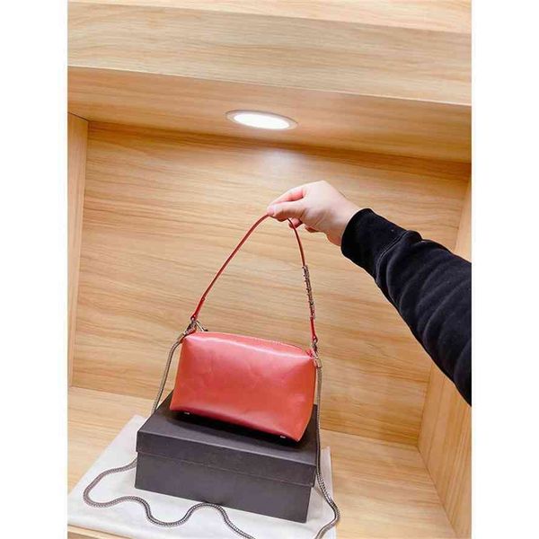 handbagforging face hand alejia new fashion large capacity foreign style small square cosmetic bag valentine's day giftgg bag
handbagforging face hand alejia new fashion large capacity foreign style small square cosmetic bag valentine's day giftgg bag