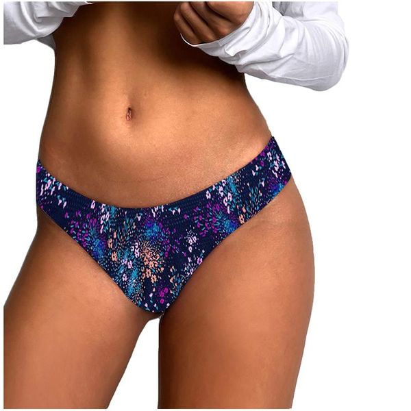 women's panties 1 pieces women lingerie flowers thongs comfortable seamless temptation low-waist underwear, Black;pink
women's panties 1 pieces women lingerie flowers thongs comfortable seamless temptation low-waist underwear, Black;pink