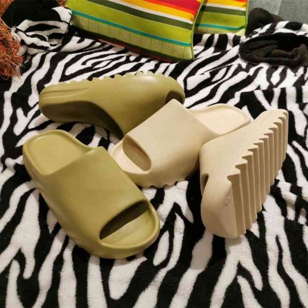 70% off outlet store new style summer slippers mens fashion solid color casual home slipper shoes non-slip womens beach slides, Black
70% off outlet store new style summer slippers mens fashion solid color casual home slipper shoes non-slip womens beach slides, Black