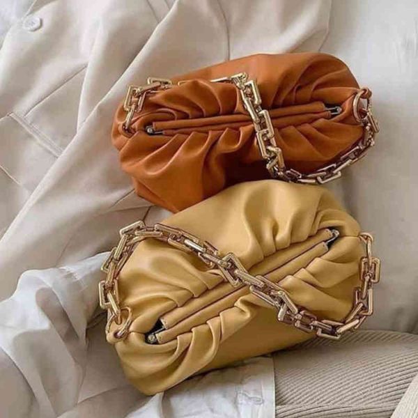 evening bags cloud bag clutch wallet luxurys designers women handbag fashion wholesale shoulder underarm large chain genuine leather hobos o
evening bags cloud bag clutch wallet luxurys designers women handbag fashion wholesale shoulder underarm large chain genuine leather hobos o