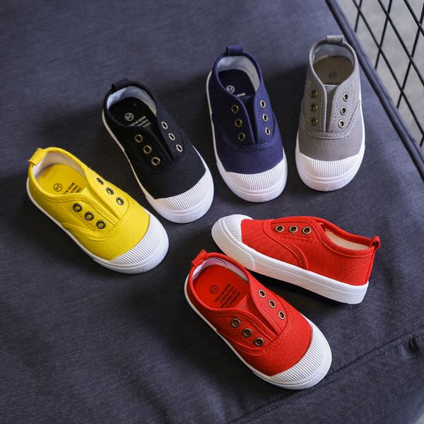 2021 candy color kids shoes for girl children canvas shoes white sneakers comfortable boys flat school shoes, Black;red
2021 candy color kids shoes for girl children canvas shoes white sneakers comfortable boys flat school shoes, Black;red