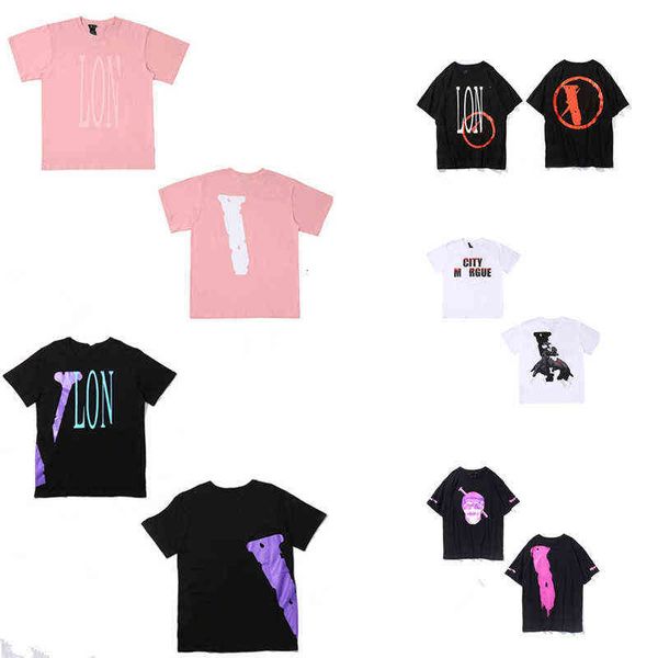 men's t-shirts summer short-sleeved big v letter reflective python print fashion casual smoke angel 0102, White;black
men's t-shirts summer short-sleeved big v letter reflective python print fashion casual smoke angel 0102, White;black