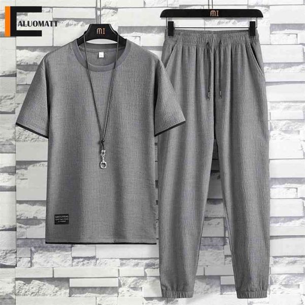 summer linen men set chinese style thin breathable sportswear short sleeved tshirt casual tracksuit men slim jogger sweat suits 210722, Gray
summer linen men set chinese style thin breathable sportswear short sleeved tshirt casual tracksuit men slim jogger sweat suits 210722, Gray