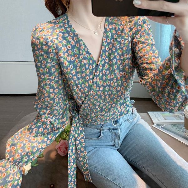 trend french v-neck short lace up high waist floral long sleeve shirt women's chiffon shirts female casual printed, White
trend french v-neck short lace up high waist floral long sleeve shirt women's chiffon shirts female casual printed, White