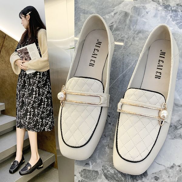 Spring Autumn Women Loafers Metal Slip on Shoes Woman Low Heels Black Pearls Boat Shoes Rhombic grid Ladies Casual Shoes 9004NDress, Beige
Spring Autumn Women Loafers Metal Slip on Shoes Woman Low Heels Black Pearls Boat Shoes Rhombic grid Ladies Casual Shoes 9004NDress, Beige