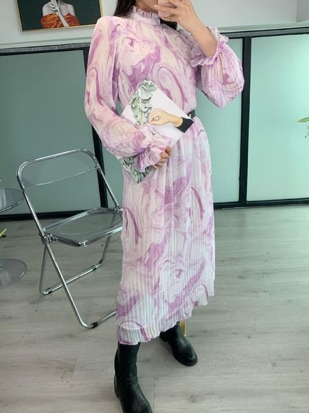 casual dresses women ruffles trim collar pleated midi dress 2021 early spring long lantern sleeve sweet print, Black;gray
casual dresses women ruffles trim collar pleated midi dress 2021 early spring long lantern sleeve sweet print, Black;gray