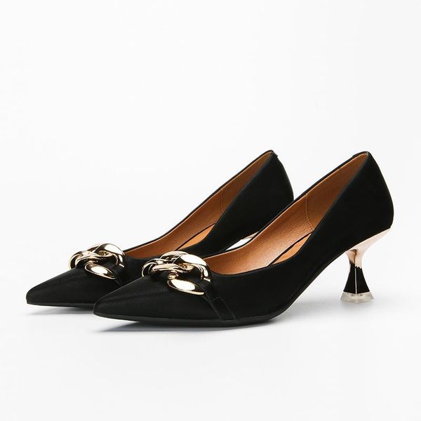 2021 shallow chains fashion women's high heels pumps luxury female office shoe big size, Black
2021 shallow chains fashion women's high heels pumps luxury female office shoe big size, Black