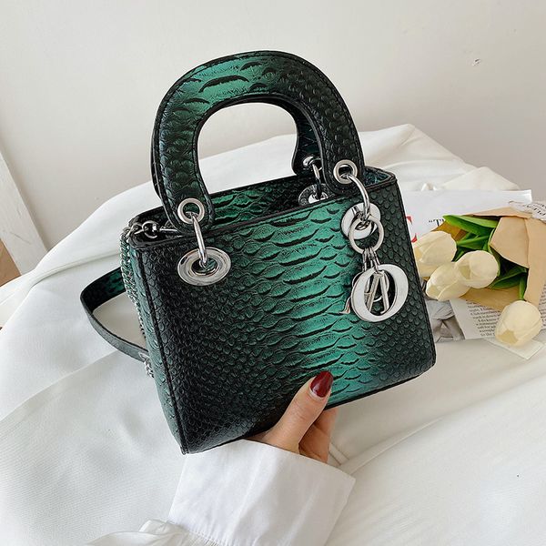 luxury handbags 2021 new fashion bag fashion net red foreign style messenger women's atmospheric portable shoulder bag 5ife
luxury handbags 2021 new fashion bag fashion net red foreign style messenger women's atmospheric portable shoulder bag 5ife