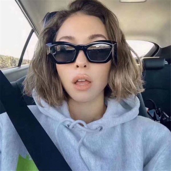 luoyijia plate frame cat's eye fashion personality sunglasses net red same face small sunglasses lw40027u, White;black 
luoyijia plate frame cat's eye fashion personality sunglasses net red same face small sunglasses lw40027u, White;black