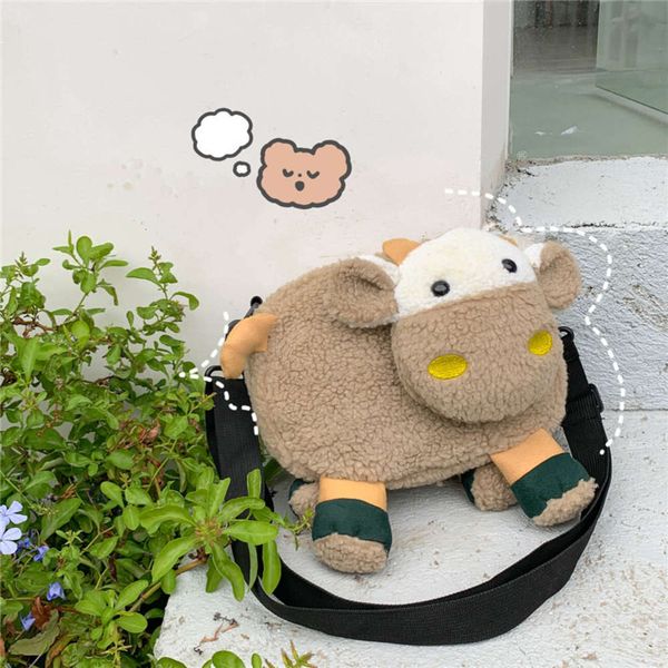 fashion doll women's 2020 cartoon cashmere cute girl one wide shoulder strap small messenger bag 
fashion doll women's 2020 cartoon cashmere cute girl one wide shoulder strap small messenger bag