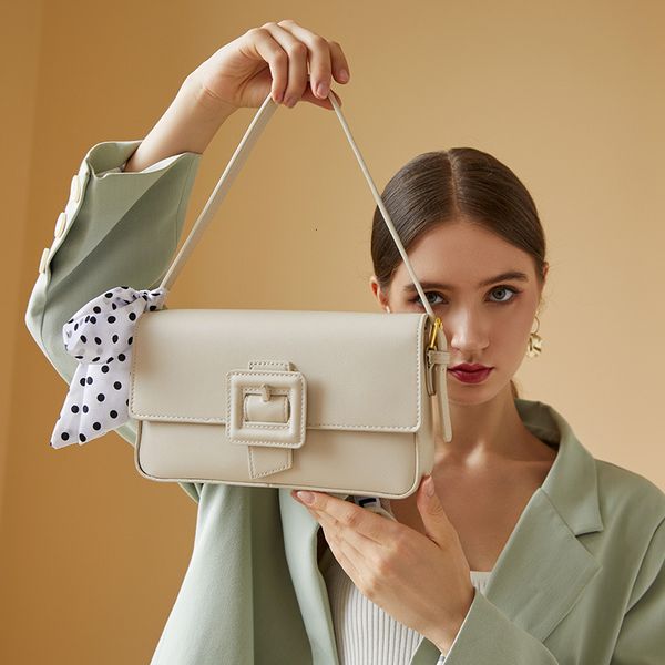 high sense bag female armpit 2021 korean fashion with single room messenger light luxury french niche
high sense bag female armpit 2021 korean fashion with single room messenger light luxury french niche