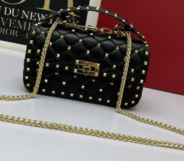 realfine bags 3a quality v0123 20cm small stud spike nappa leather quilted shoulder handbag for women come with dust bag
realfine bags 3a quality v0123 20cm small stud spike nappa leather quilted shoulder handbag for women come with dust bag