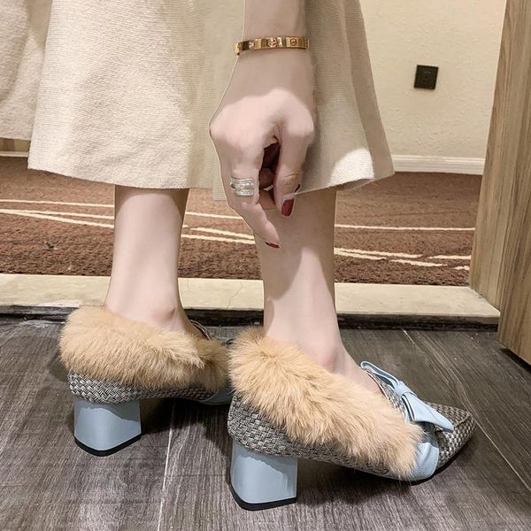 furry fur shoes women 2021 high heels women shoes fashion winter square heel pointed toe ladies bow woman, Black
furry fur shoes women 2021 high heels women shoes fashion winter square heel pointed toe ladies bow woman, Black