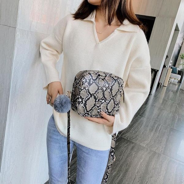 retro pu leather bags selling comfortable exquisite durable messenger sling women serpentine classic shoulder handbag
retro pu leather bags selling comfortable exquisite durable messenger sling women serpentine classic shoulder handbag