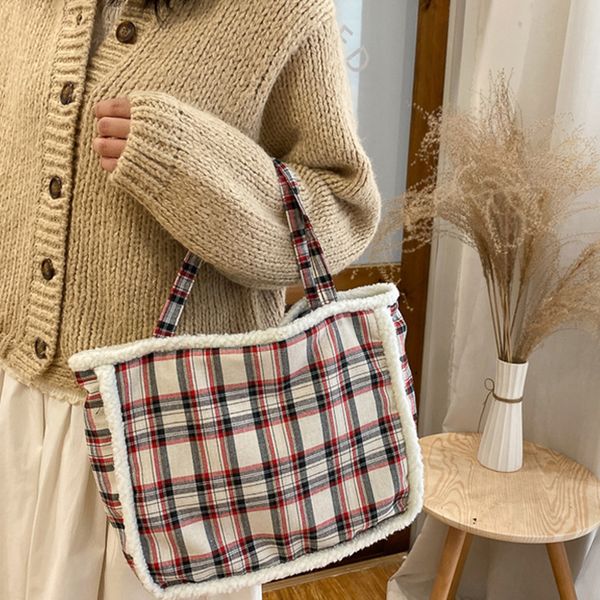 vintage plaid zipper design female casual tote bags woolen soft large capacity shopper bag female shoulder sac ladies handbag
vintage plaid zipper design female casual tote bags woolen soft large capacity shopper bag female shoulder sac ladies handbag