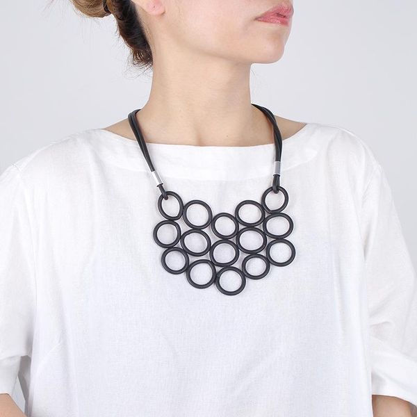 chokers jid punk multiple circles neck pendant jewelry unusual women black chain necklace statement rubber collar clothes decor, Golden;silver
chokers jid punk multiple circles neck pendant jewelry unusual women black chain necklace statement rubber collar clothes decor, Golden;silver