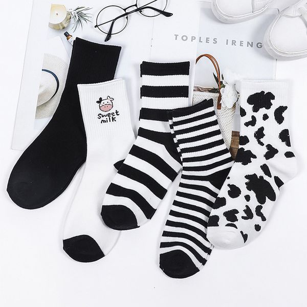 5 colors funny stepped up koe print white black cartoon sport comfortable pretty girls cats fashion herf winter socks, Black;white
5 colors funny stepped up koe print white black cartoon sport comfortable pretty girls cats fashion herf winter socks, Black;white