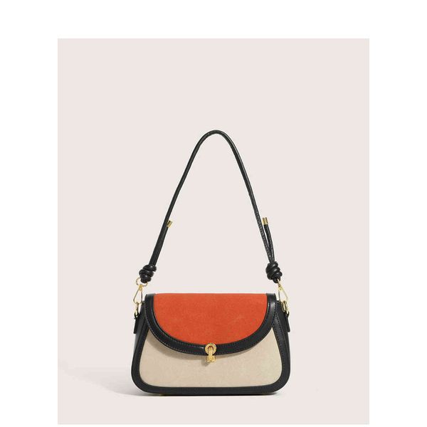saddle bag women's 2021 autumn winter fashion messenger frosted splicing single shoulder contrast underarm, Black;red
saddle bag women's 2021 autumn winter fashion messenger frosted splicing single shoulder contrast underarm, Black;red