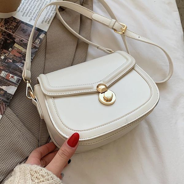 shoulder bags niche design handbags 2021 fashion high-end western style wild cross-body models simple square bag width: 20cm
shoulder bags niche design handbags 2021 fashion high-end western style wild cross-body models simple square bag width: 20cm