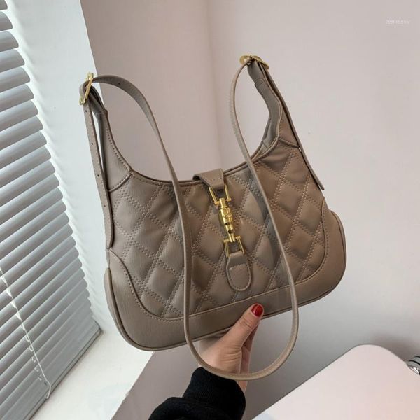 evening bags retro style women shoulder luxury designer vintage buckles handbags and purses ladies party pouch tote 20211
evening bags retro style women shoulder luxury designer vintage buckles handbags and purses ladies party pouch tote 20211