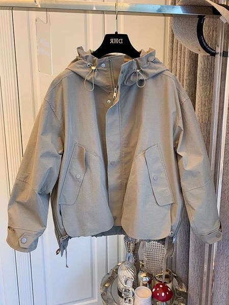 women's trench coats superaen 2021 solid all match loose casual patchwork big pocket zipper windbreaker short women, Tan;black
women's trench coats superaen 2021 solid all match loose casual patchwork big pocket zipper windbreaker short women, Tan;black