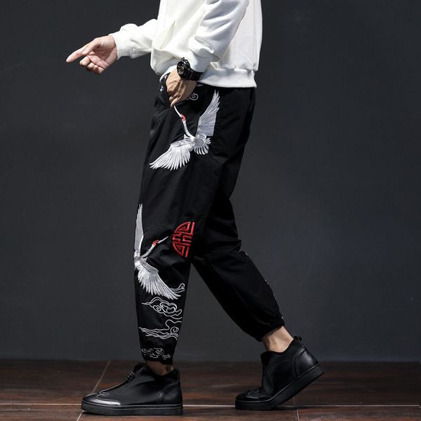 2021 new autumn and winter men's loose embroidery mid chinese style men midweight harem pants wpu2, Black
2021 new autumn and winter men's loose embroidery mid chinese style men midweight harem pants wpu2, Black