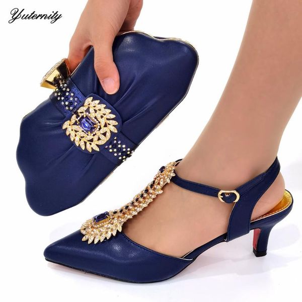 dress shoes summer style italian woman and bag set african high heels 6.8cm wedding slipper silver, Black
dress shoes summer style italian woman and bag set african high heels 6.8cm wedding slipper silver, Black