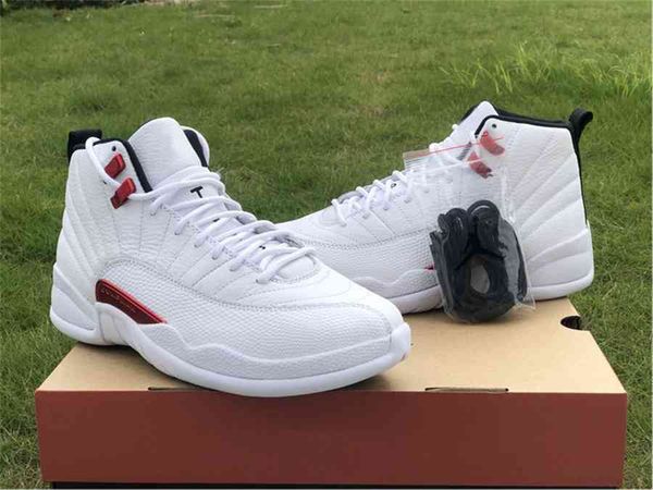 2021 authentic 12 twist athletic shoes men utility university red black bright crimson white dark concord stone blue sports reverse flu game, White;red
2021 authentic 12 twist athletic shoes men utility university red black bright crimson white dark concord stone blue sports reverse flu game, White;red