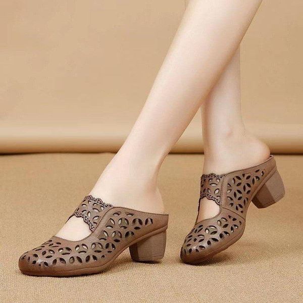slippers shoes woman 2021 soft med pantofle cover toe rubber flip flops low square heel comfort summer hawaiian block basic, Black
slippers shoes woman 2021 soft med pantofle cover toe rubber flip flops low square heel comfort summer hawaiian block basic, Black